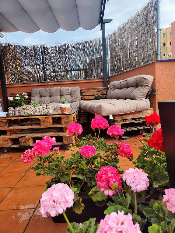 Hotel Estudio Con Terraza Badalona Exterior foto
